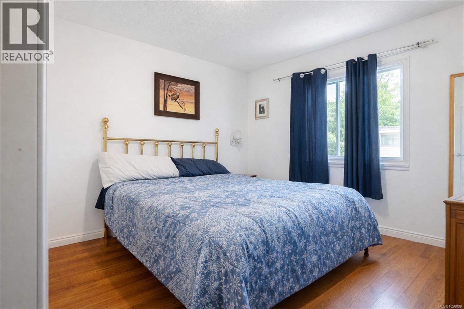 3313 Rolston Cres, Saanich, British Columbia  V8Z 4N9 - Photo 17 - 1028099