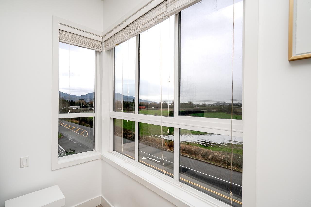 8 1938 North Parallel Road, Abbotsford, British Columbia  V3G 0H1 - Photo 12 - R3098077
