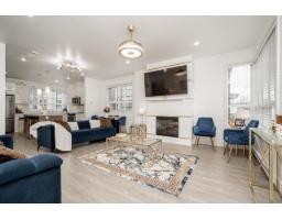 8 1938 NORTH PARALLEL ROAD, Abbotsford, British Columbia