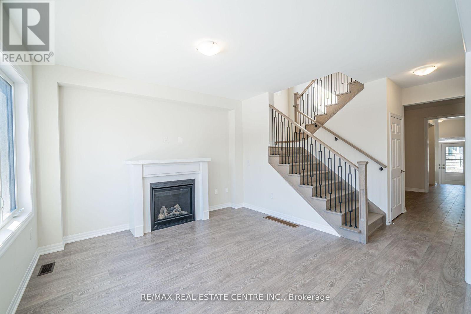 47 Northrop Avenue, Clarington, Ontario  L1B 1G9 - Photo 9 - E12866918