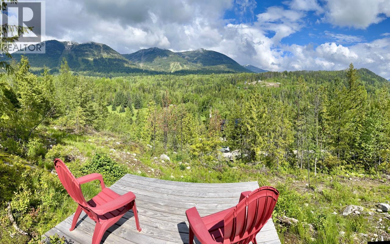 305 Richie Road, Rossland, British Columbia  V0G 1Y0 - Photo 35 - 10378316