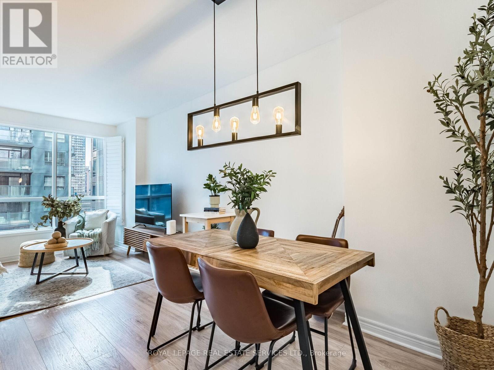 802 - 55 Bloor Street E, Toronto, Ontario  M4W 3W6 - Photo 7 - C12866648