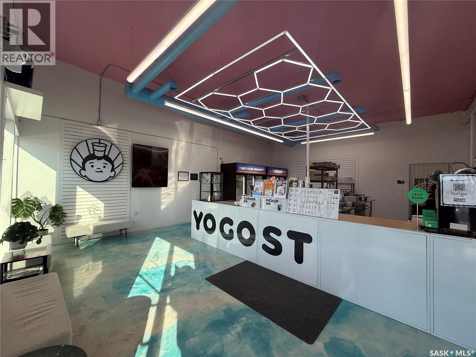 2723 Quance Street E, Regina, Saskatchewan  S4N 7M3 - Photo 4 - SK030097