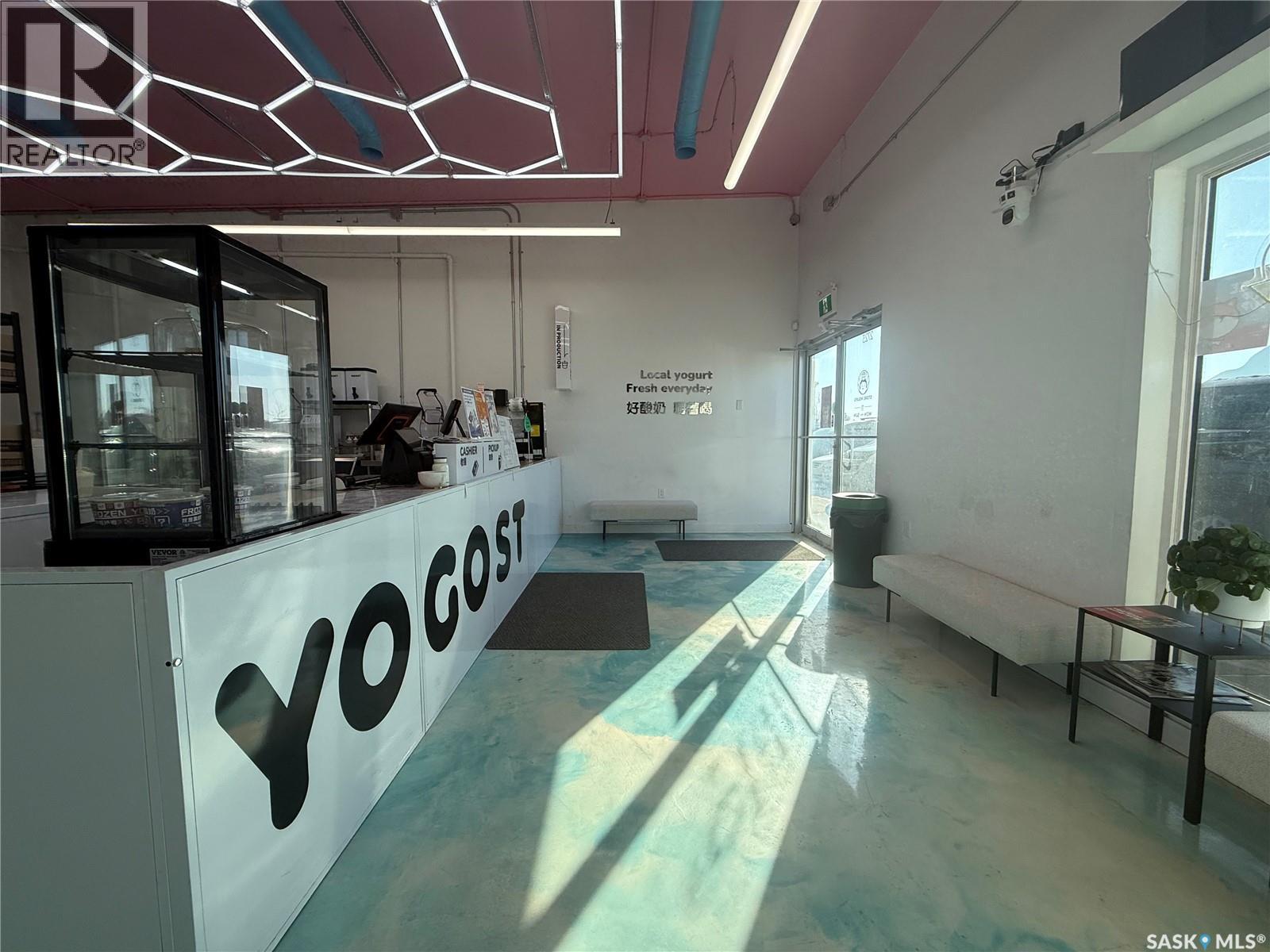 2723 Quance Street E, Regina, Saskatchewan  S4N 7M3 - Photo 6 - SK030097