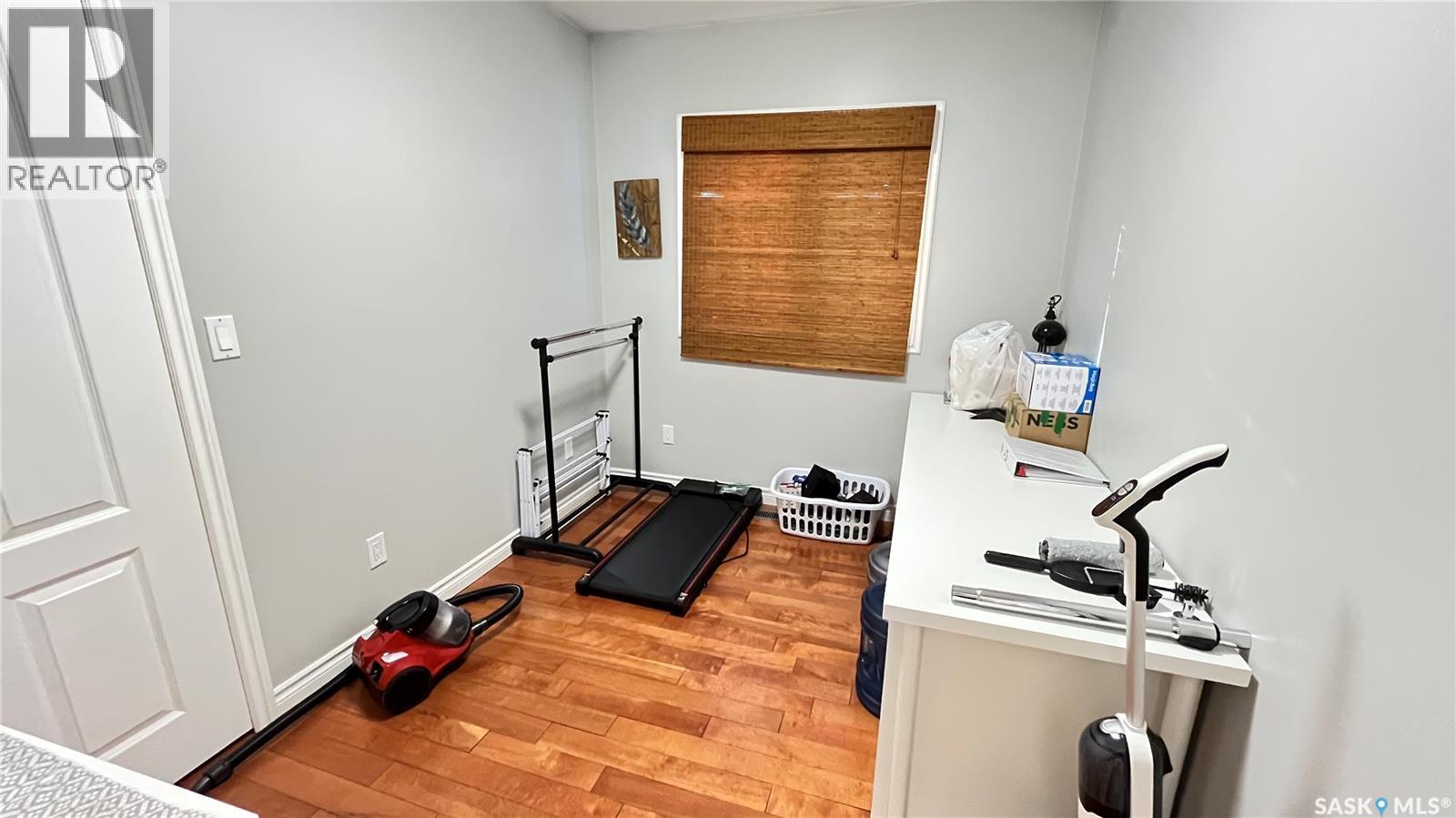 408 Herbert Street, Maple Creek, Saskatchewan  S0N 1N0 - Photo 16 - SK030093