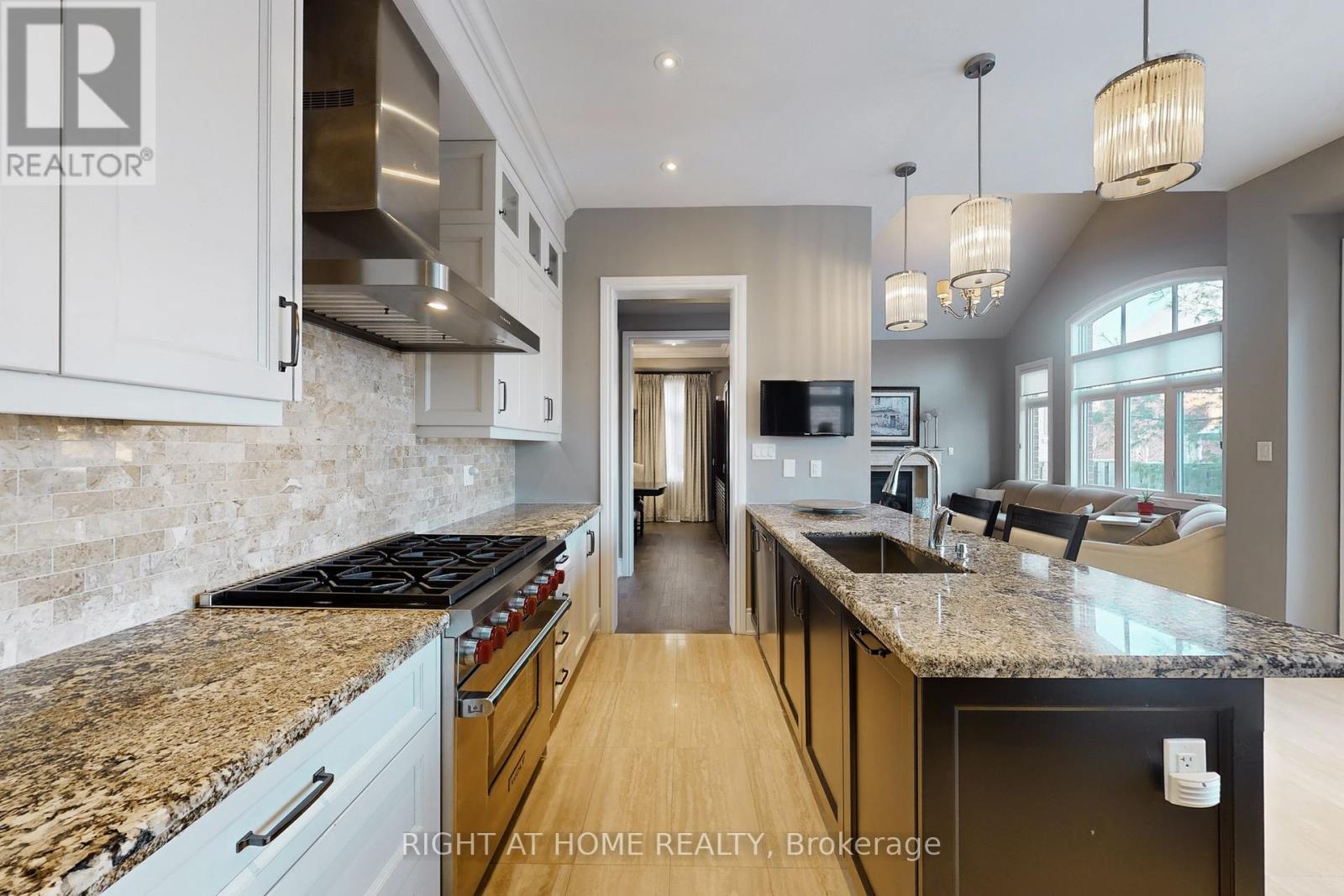 131 Robert Berry Crescent, King, Ontario  L7B 0M3 - Photo 12 - N12866756