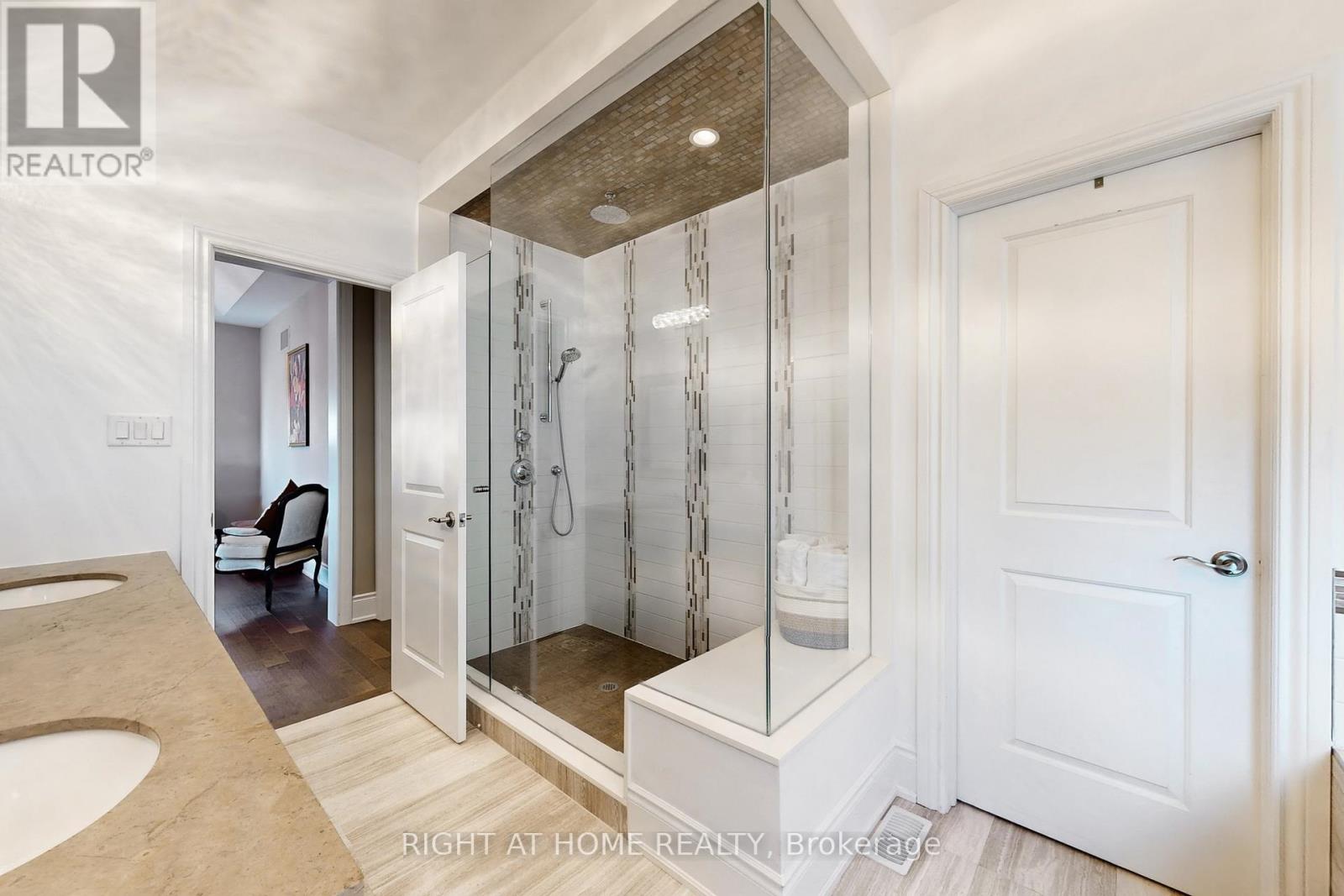 131 Robert Berry Crescent, King, Ontario  L7B 0M3 - Photo 27 - N12866756