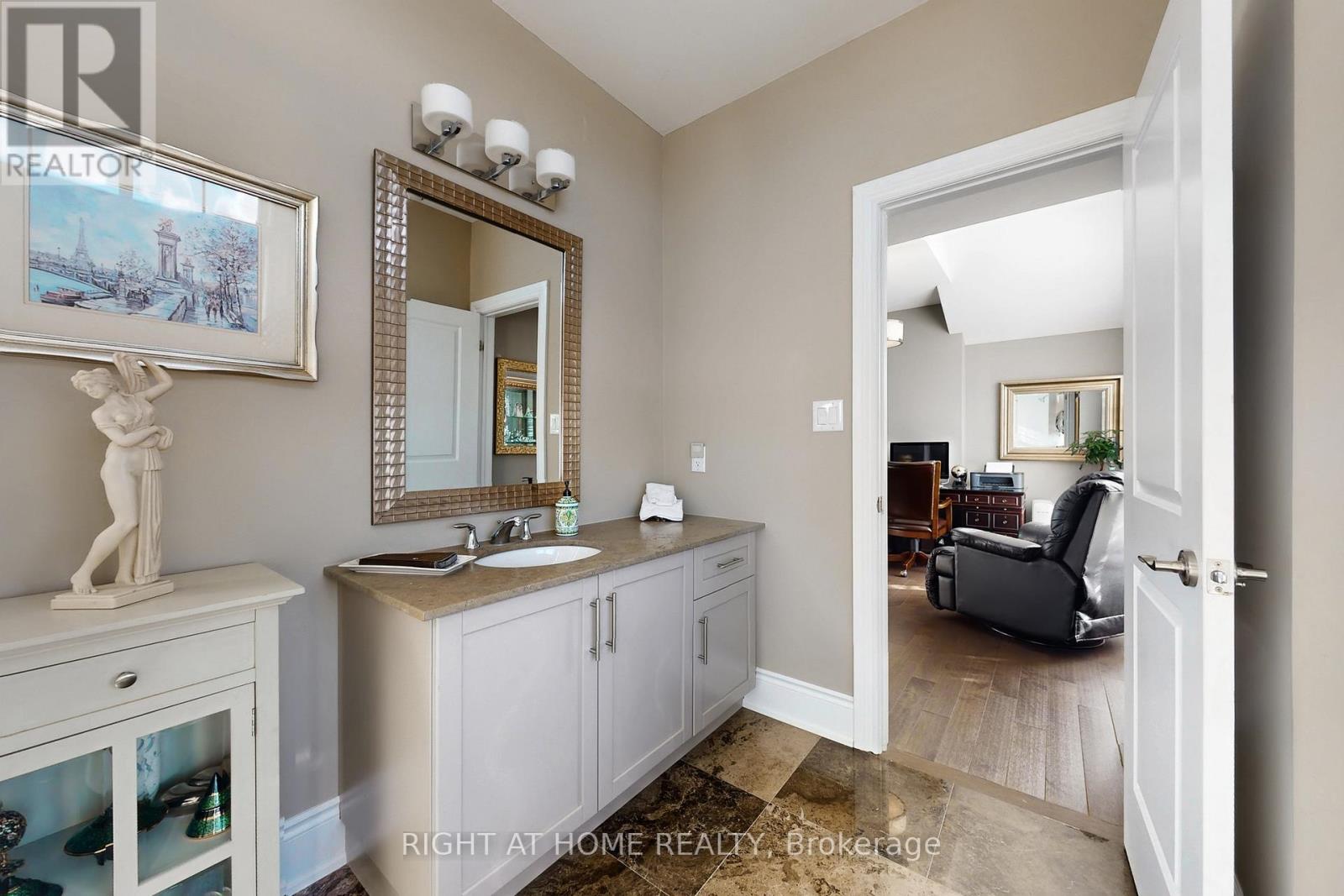 131 Robert Berry Crescent, King, Ontario  L7B 0M3 - Photo 33 - N12866756