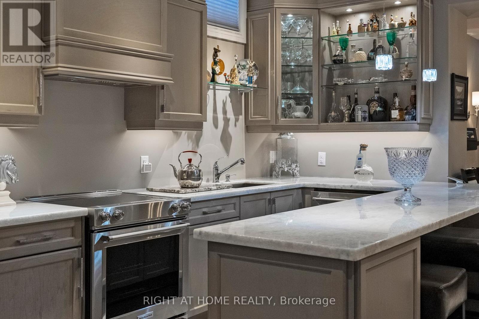 131 Robert Berry Crescent, King, Ontario  L7B 0M3 - Photo 41 - N12866756