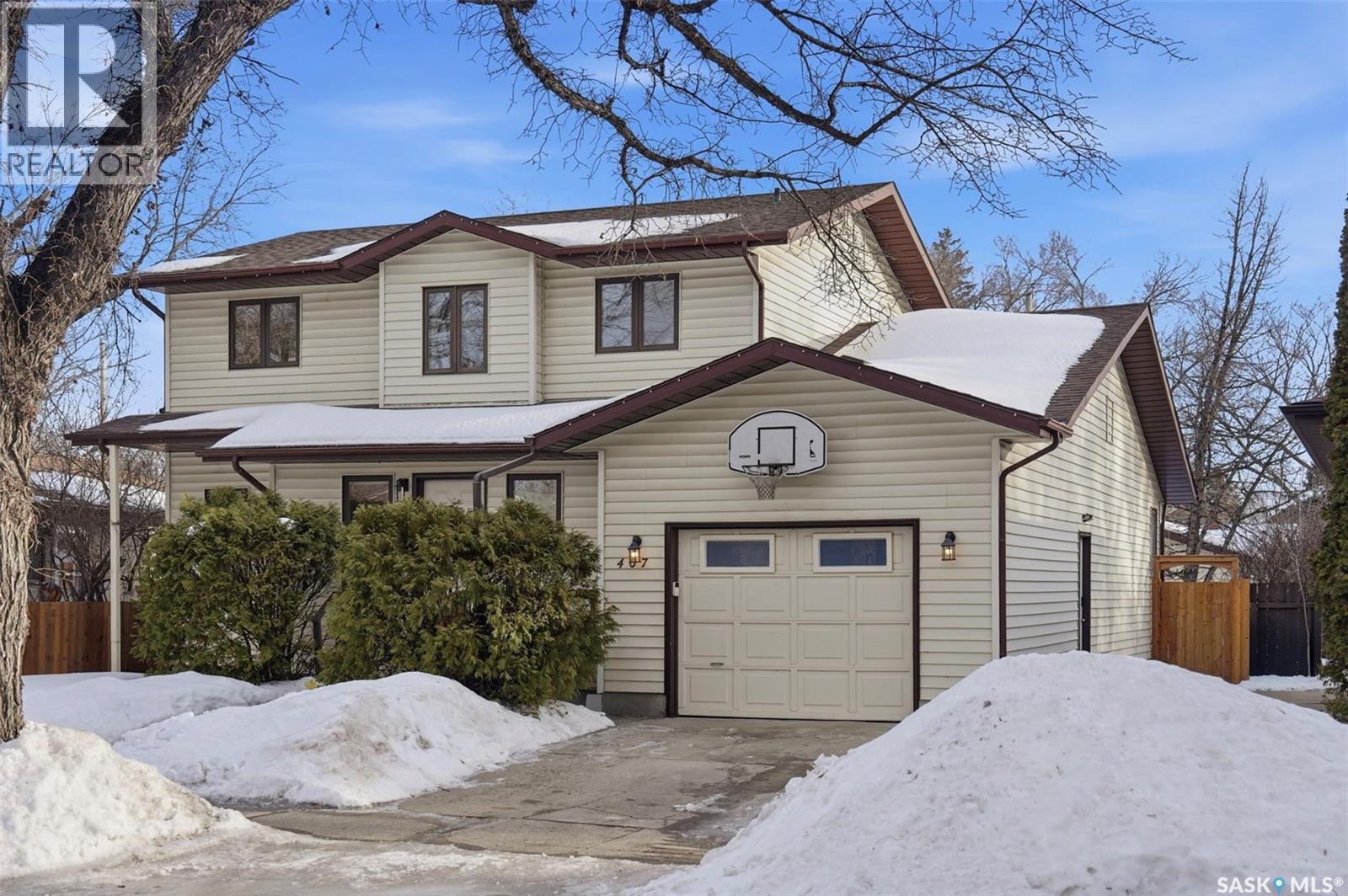 407 111th STREET W, saskatoon, Saskatchewan