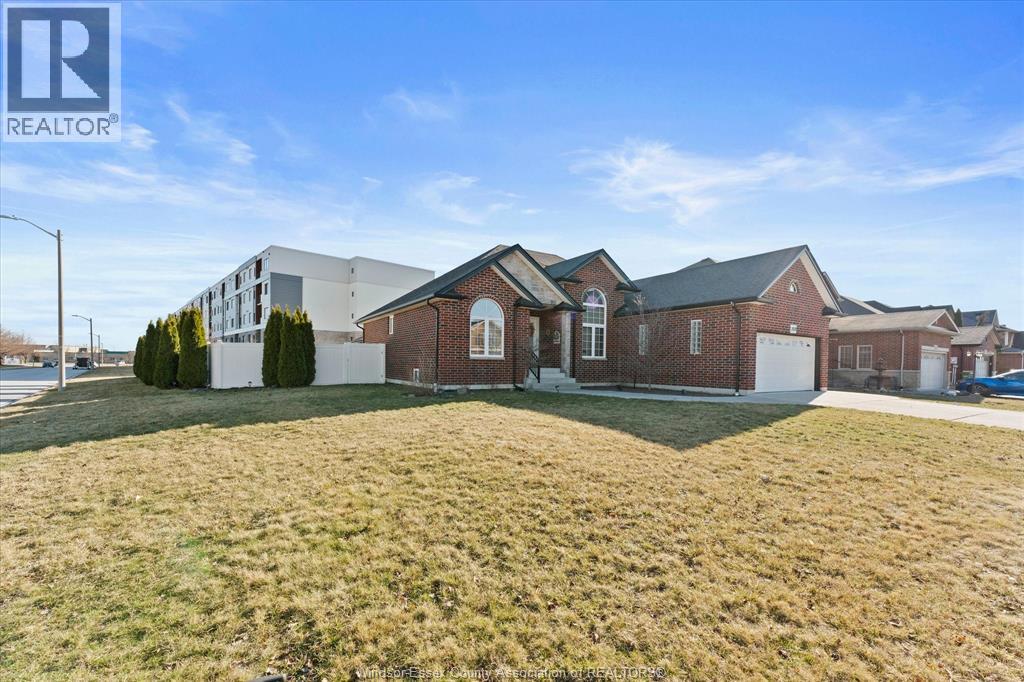 2535 Skinner, Lasalle, Ontario  N9H 2R6 - Photo 4 - 26005018