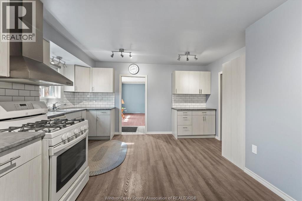 1525 Stuart Boulevard, Lasalle, Ontario  N9J 1Y5 - Photo 12 - 26005011