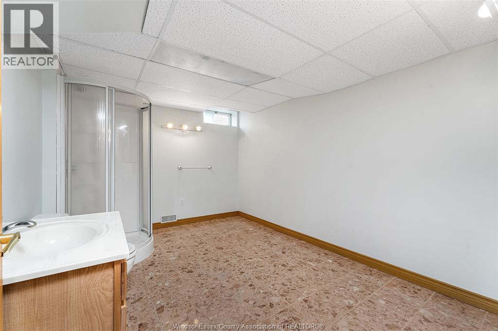 847 Lake Shore Drive, Windsor, Ontario  N9G 2R1 - Photo 42 - 26005000