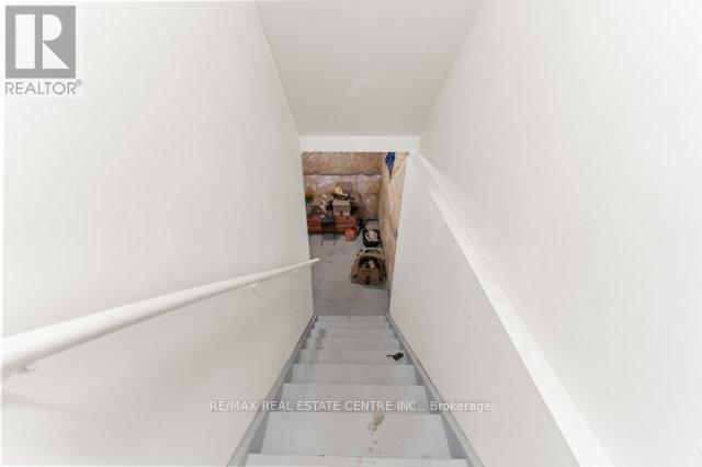 17 Downriver Drive, Welland, Ontario  L3B 0M5 - Photo 33 - X12848184