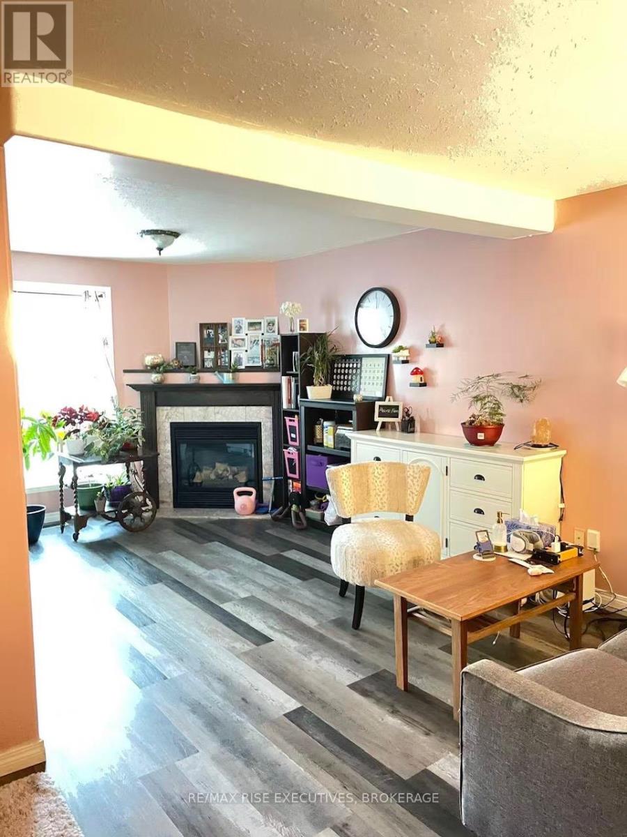 1344 Thornwood Crescent, Kingston, Ontario  K7P 3B5 - Photo 5 - X12866940