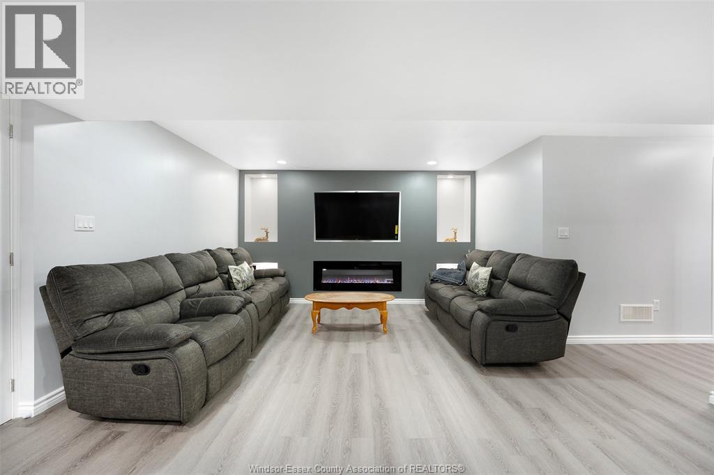 3122 Viola Crescent, Windsor, Ontario  N8N 0A1 - Photo 19 - 26004954