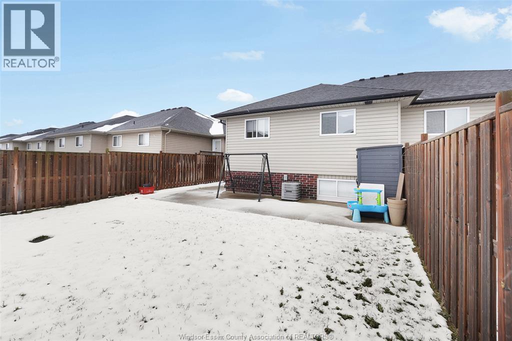 3122 Viola Crescent, Windsor, Ontario  N8N 0A1 - Photo 27 - 26004954