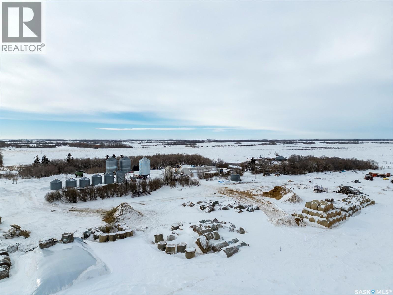 8 Quarters & Yard Site Near Yorkton (Buckingham), Saltcoats Rm No. 213, Saskatchewan  S0A 3J0 - Photo 2 - SK029585