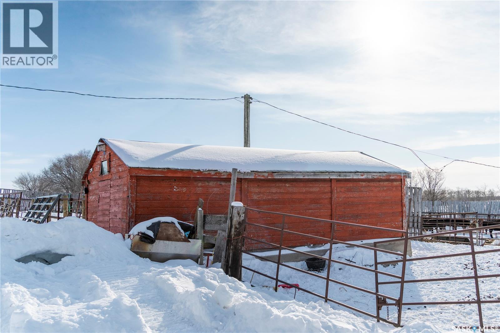 8 Quarters & Yard Site Near Yorkton (Buckingham), Saltcoats Rm No. 213, Saskatchewan  S0A 3J0 - Photo 40 - SK029585