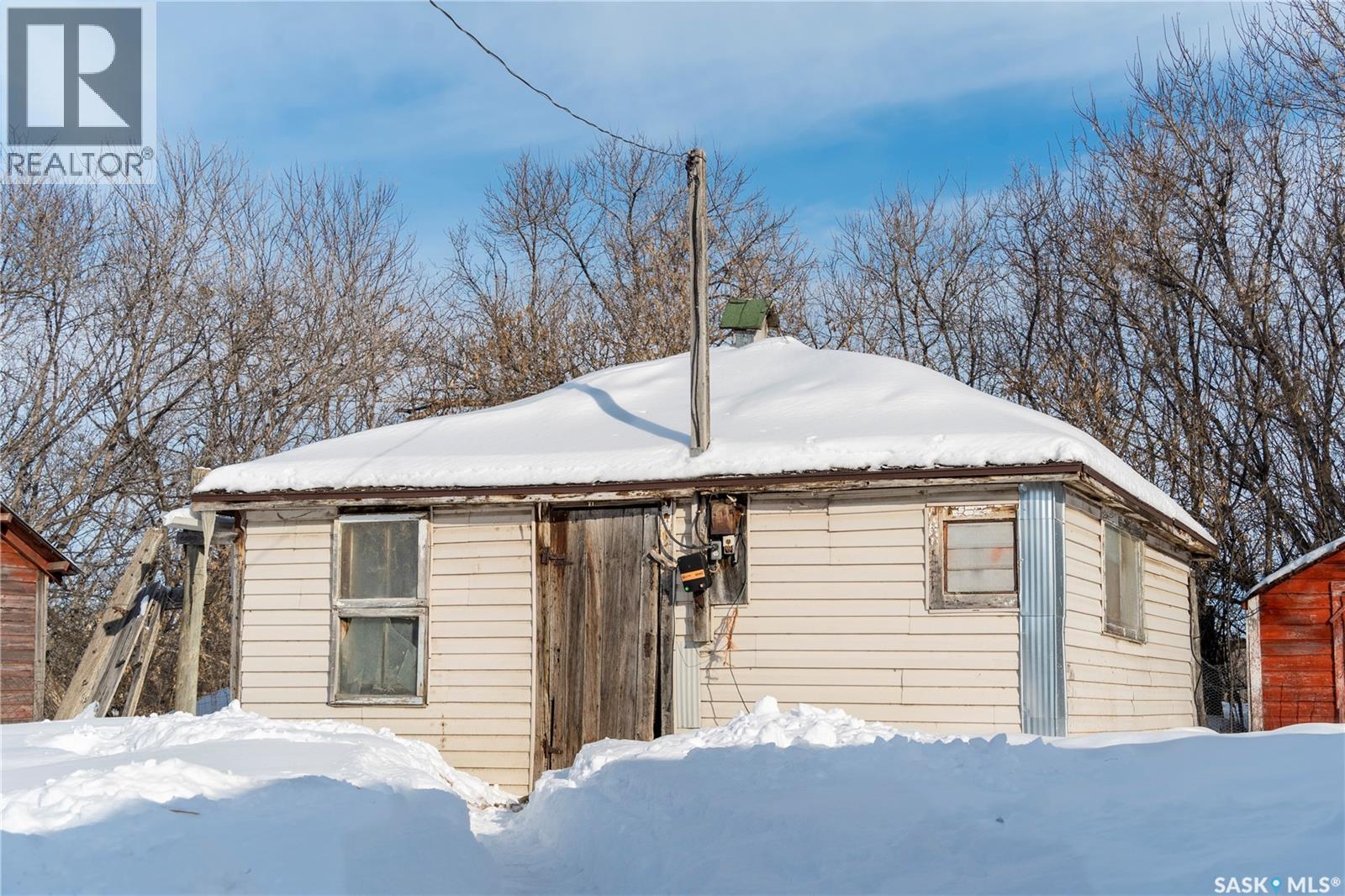 8 Quarters & Yard Site Near Yorkton (Buckingham), Saltcoats Rm No. 213, Saskatchewan  S0A 3J0 - Photo 41 - SK029585