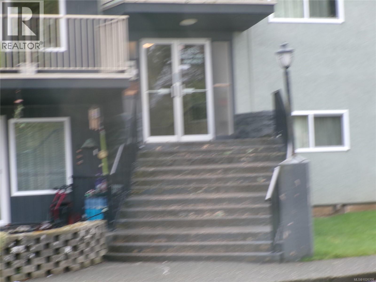 1252 9th St, Courtenay, British Columbia  V9N 1P4 - Photo 6 - 1026708