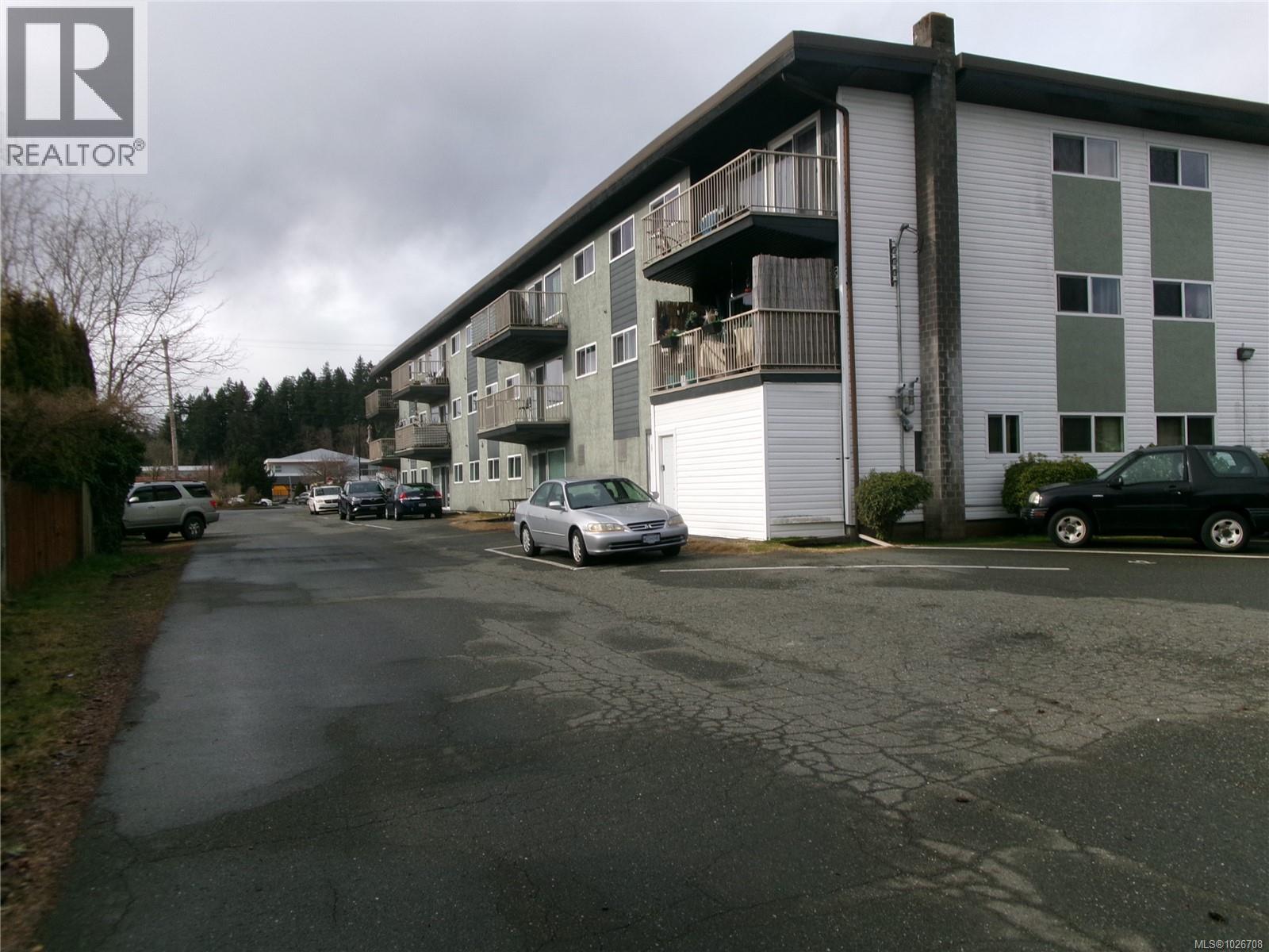 1252 9th St, Courtenay, British Columbia  V9N 1P4 - Photo 3 - 1026708