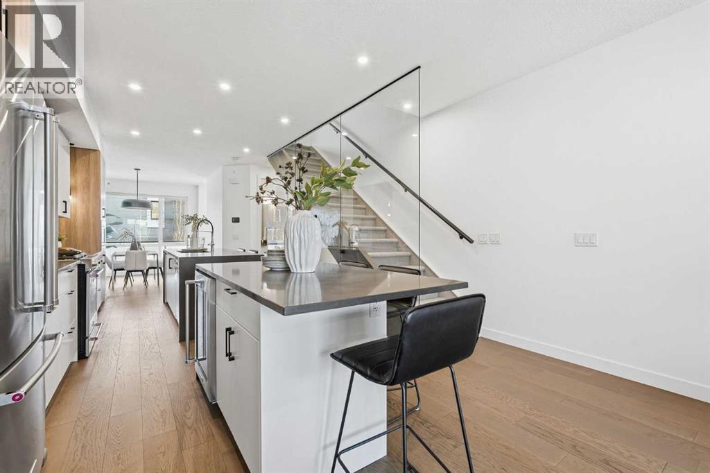 2104 17a Street Sw, Calgary, Alberta  T2T 4R8 - Photo 10 - A2282260