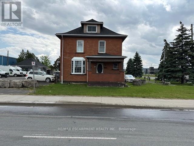 1360 RYMAL ROAD E, Hamilton, Ontario