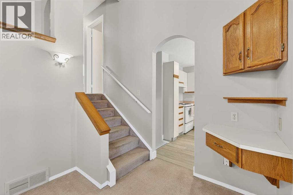 196 Deersaxon Circle Se, Calgary, Alberta  T2J 6R5 - Photo 20 - A2284902