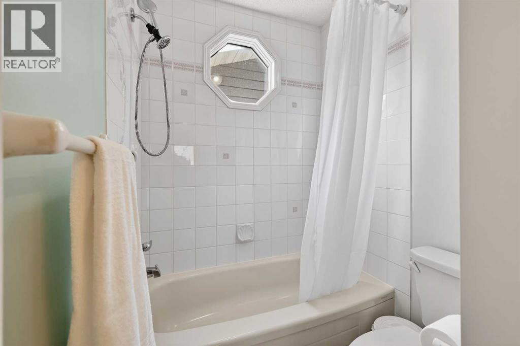 196 Deersaxon Circle Se, Calgary, Alberta  T2J 6R5 - Photo 30 - A2284902