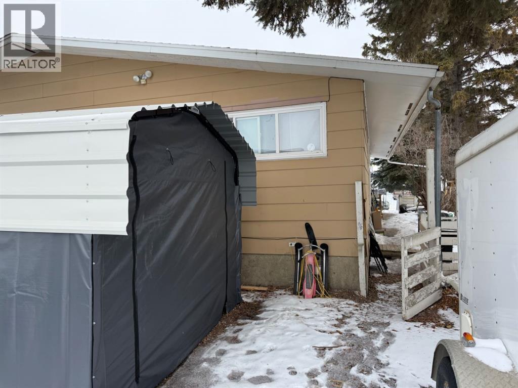 6320 Hewson Avenue, Red Deer, Alberta  T4N 5M6 - Photo 17 - A2292010