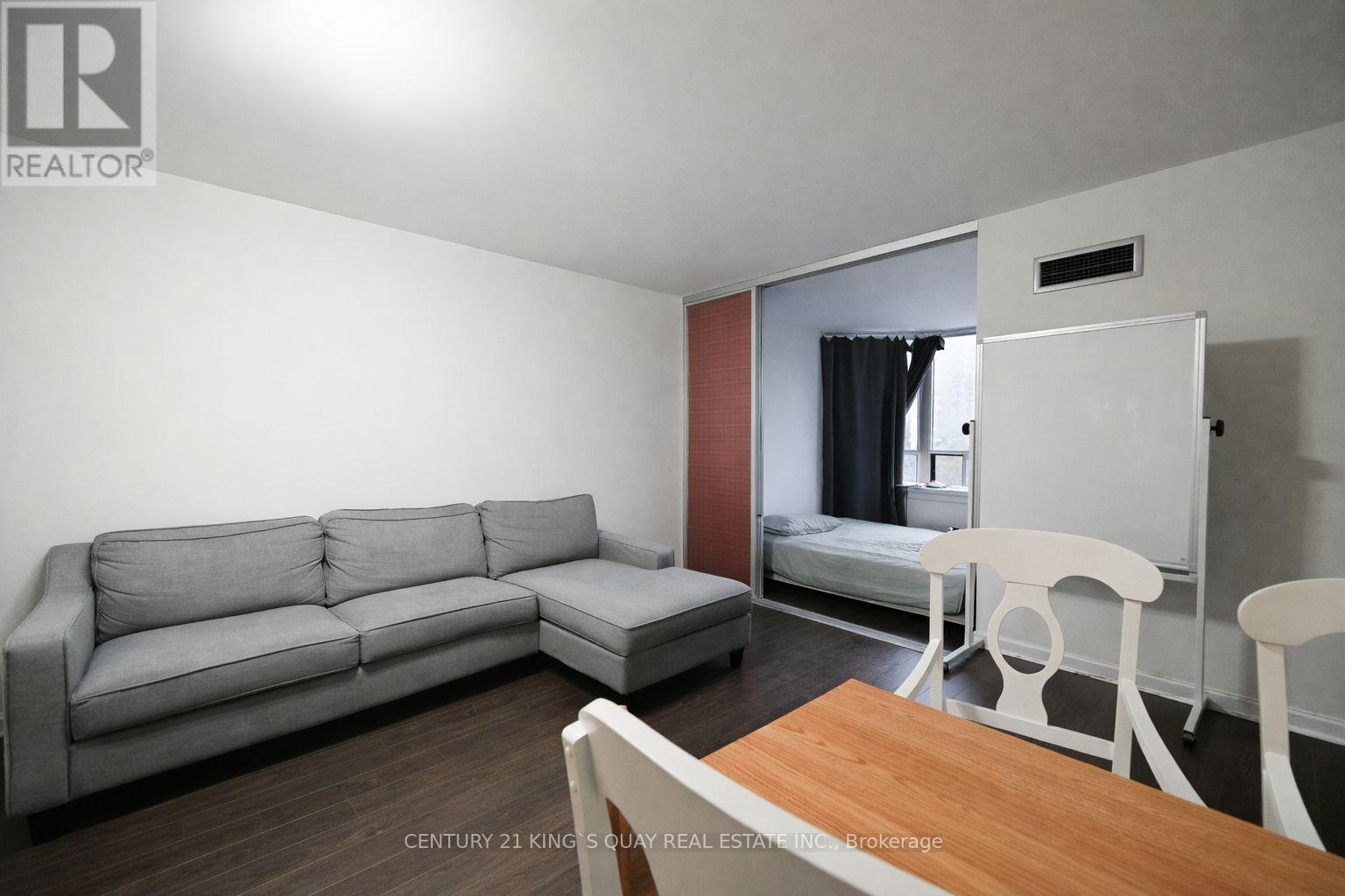 517 - 7 Bishop Avenue, Toronto, Ontario  M2M 4J4 - Photo 3 - C12866634