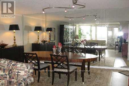 2804 - 2045 Lake Shore Boulevard W, Toronto, Ontario  M8V 2Z6 - Photo 8 - W12859524