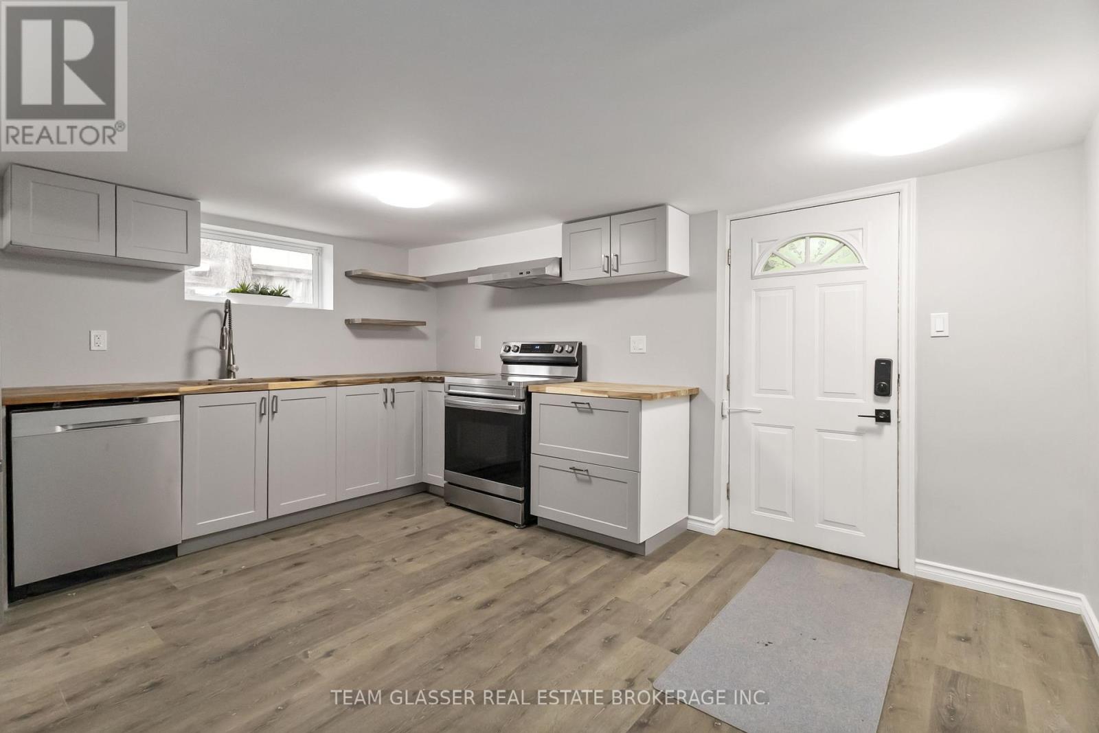 Lower - 378 Grey Street, London East, Ontario  N6B 1G9 - Photo 6 - X12853526