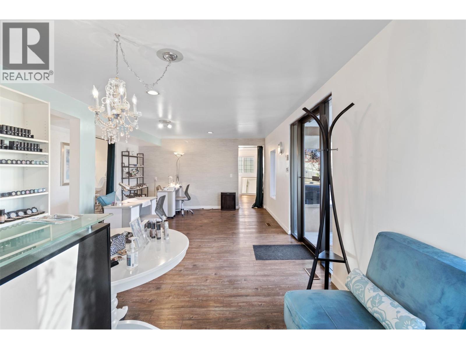 601 Fortune Drive, Kamloops, British Columbia  V2H 1T7 - Photo 9 - 10378651