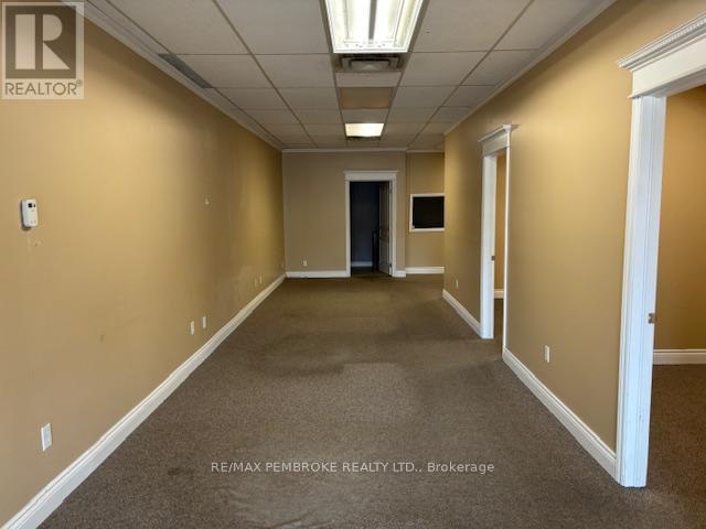 680 Pembroke Street E, Pembroke, Ontario  K8A 3M2 - Photo 10 - X12734620