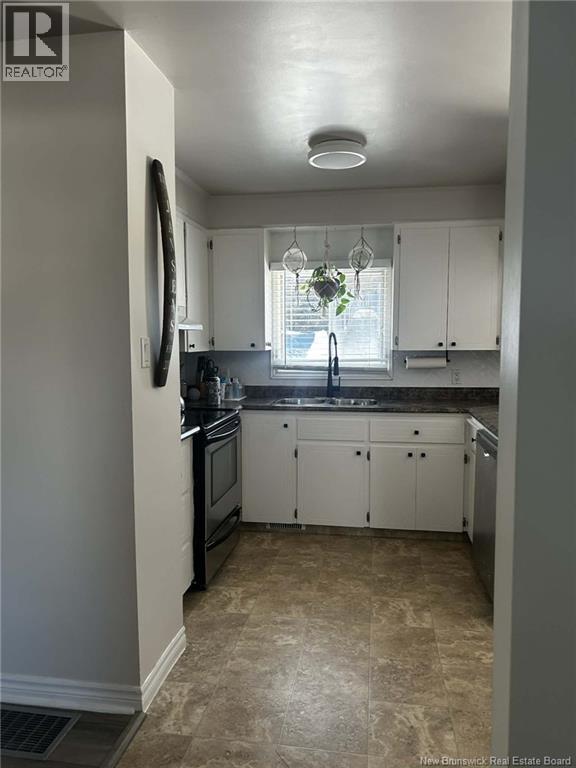 18 Frost Street, Riverview, New Brunswick  E1B 4C9 - Photo 11 - NB134627