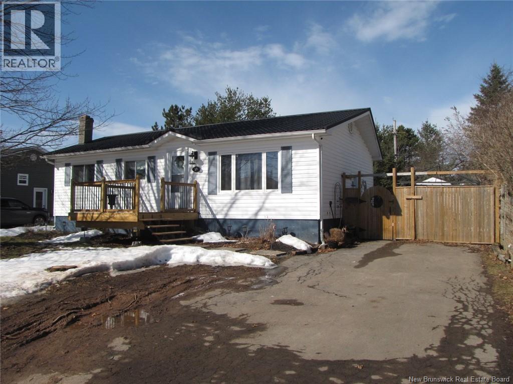 18 Frost Street, Riverview, New Brunswick  E1B 4C9 - Photo 3 - NB134627