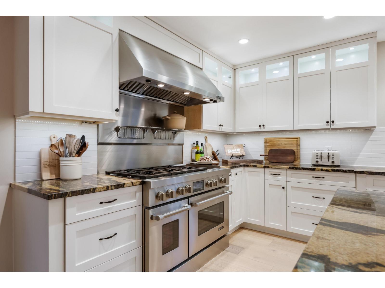 20078 27 Avenue, Langley, British Columbia  V2Z 1X2 - Photo 7 - R3098067