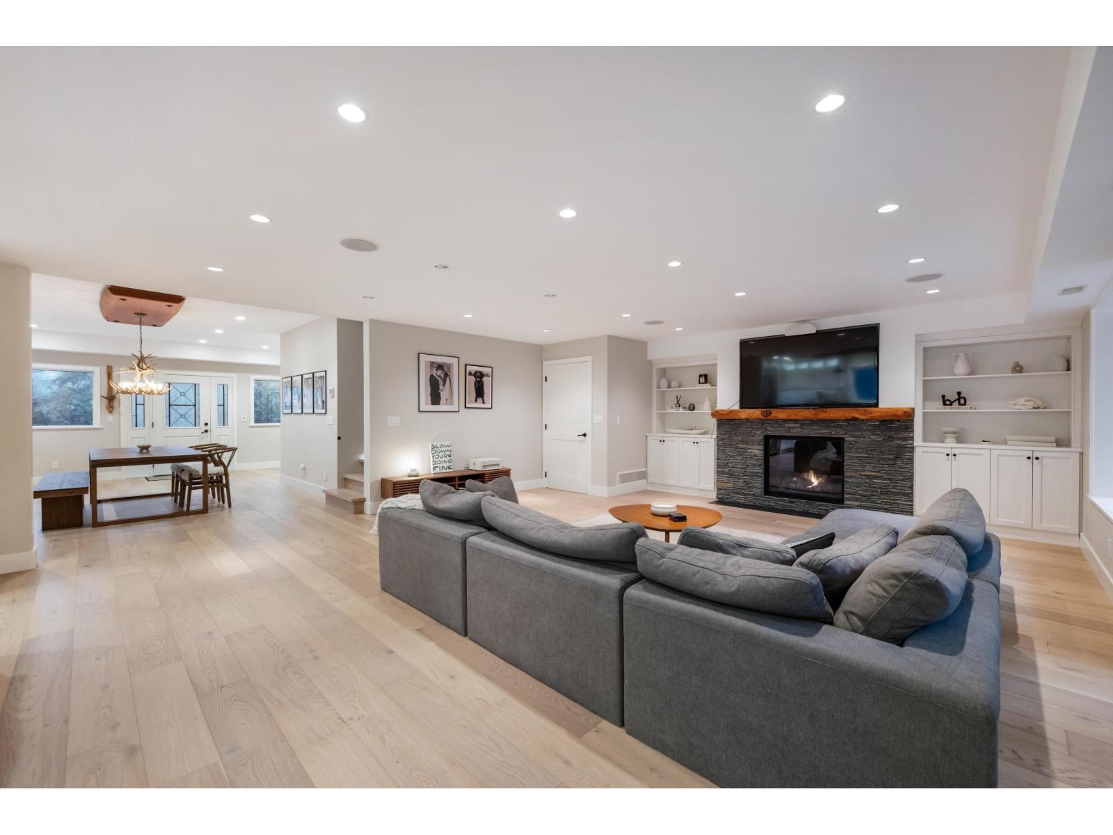 20078 27 Avenue, Langley, British Columbia  V2Z 1X2 - Photo 14 - R3098067