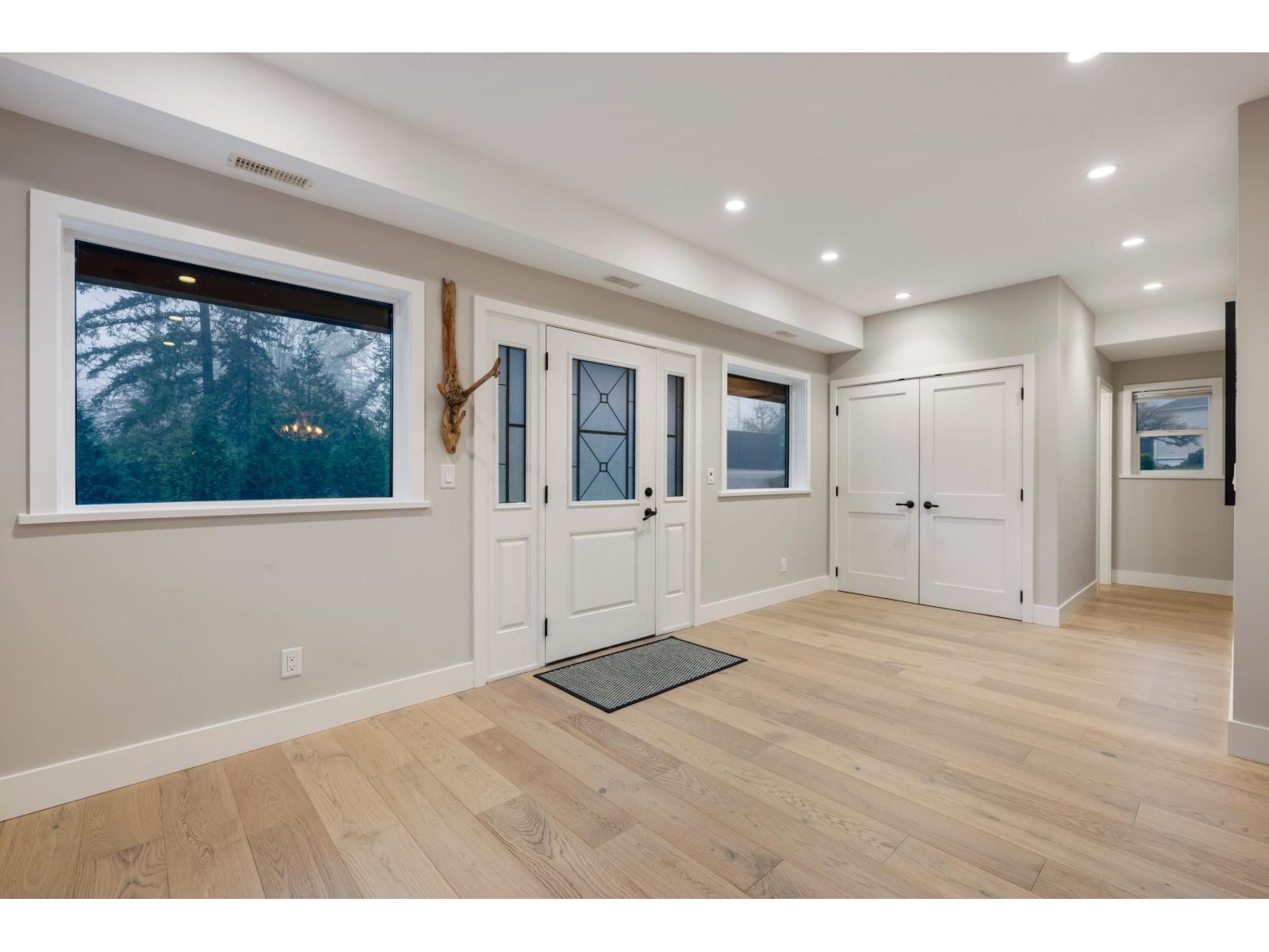 20078 27 Avenue, Langley, British Columbia  V2Z 1X2 - Photo 17 - R3098067