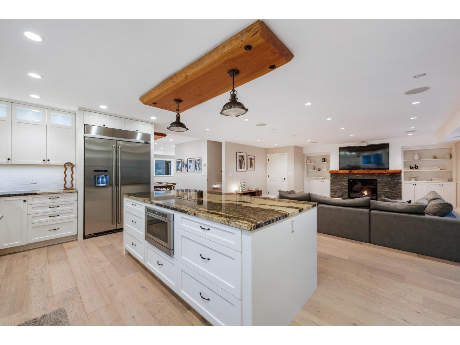 20078 27 Avenue, Langley, British Columbia  V2Z 1X2 - Photo 9 - R3098067