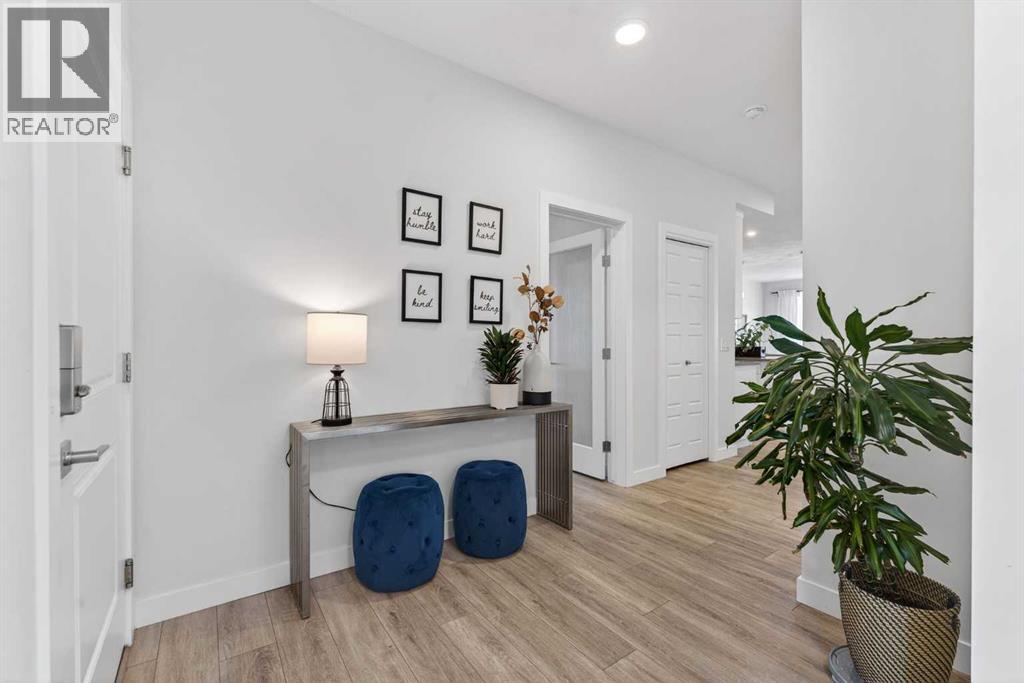 113 Sandpiper Bay, Chestermere, Alberta  T1X 0Y5 - Photo 5 - A2290084