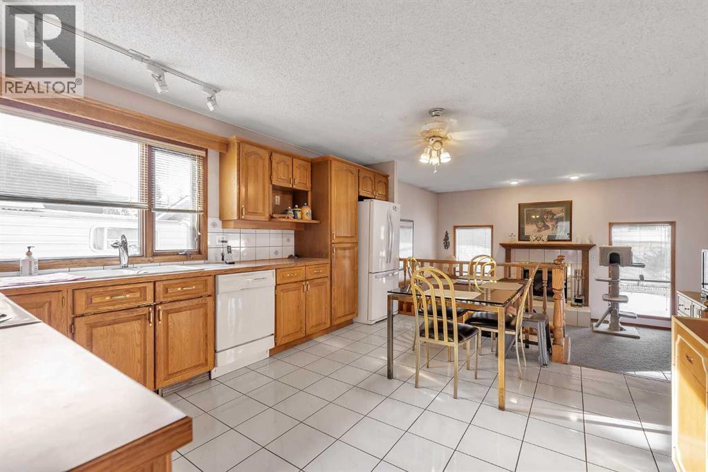 55 Midlake Place Se, Calgary, Alberta  T2X 1J2 - Photo 10 - A2292136