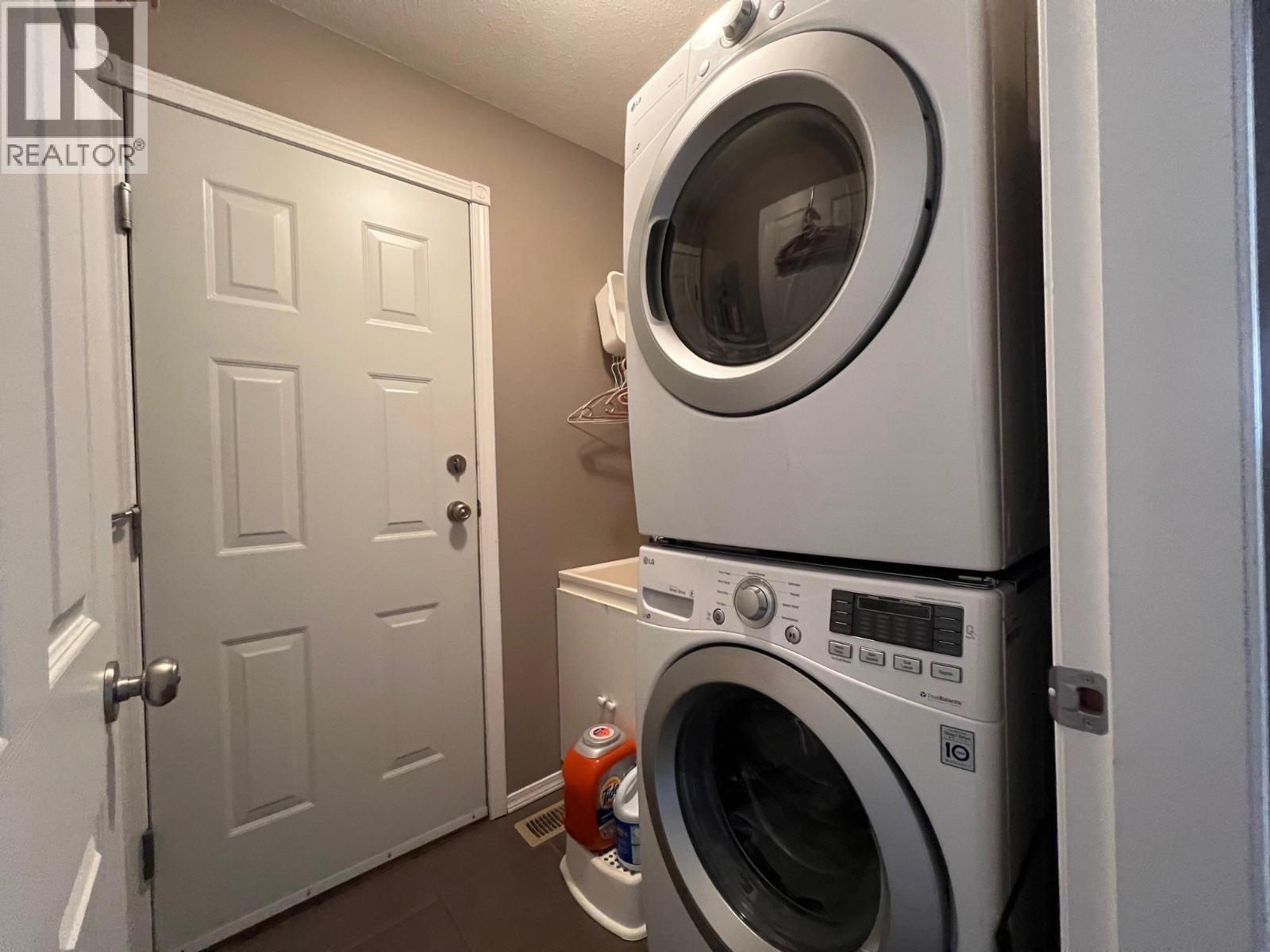 678 6th Street, Vernon, British Columbia  V1H 1Z1 - Photo 13 - 10378509