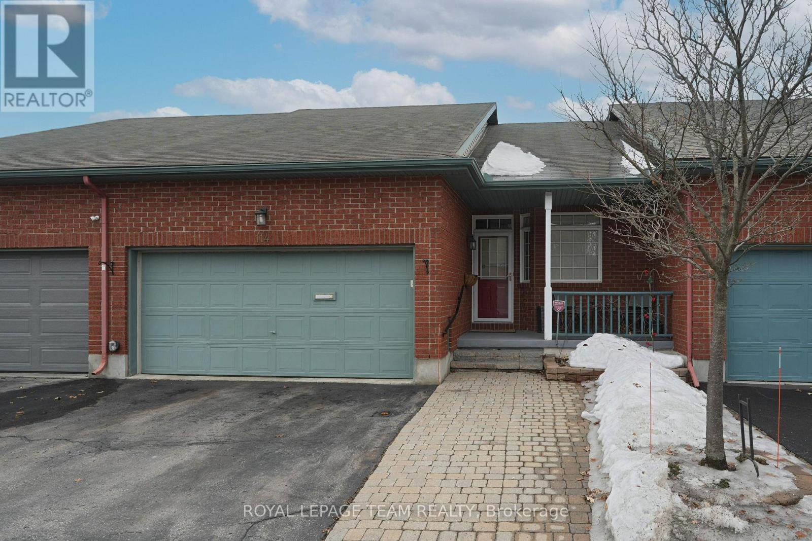 114 BARTLETT PRIVATE, ottawa, Ontario