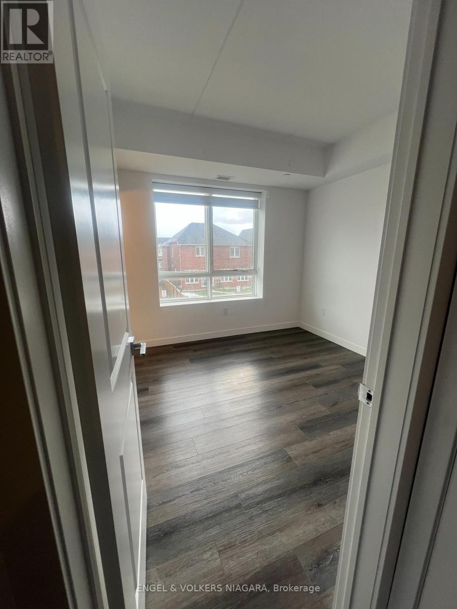 7549 Kalar Road, Niagara Falls, Ontario  L2H 3W7 - Photo 7 - X12867088