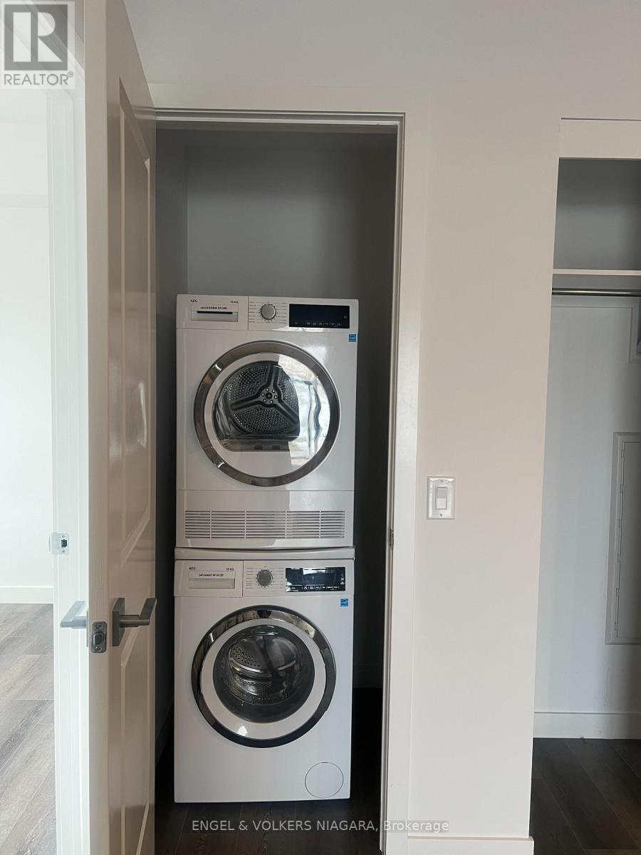 7549 Kalar Road, Niagara Falls, Ontario  L2H 3W7 - Photo 9 - X12867088