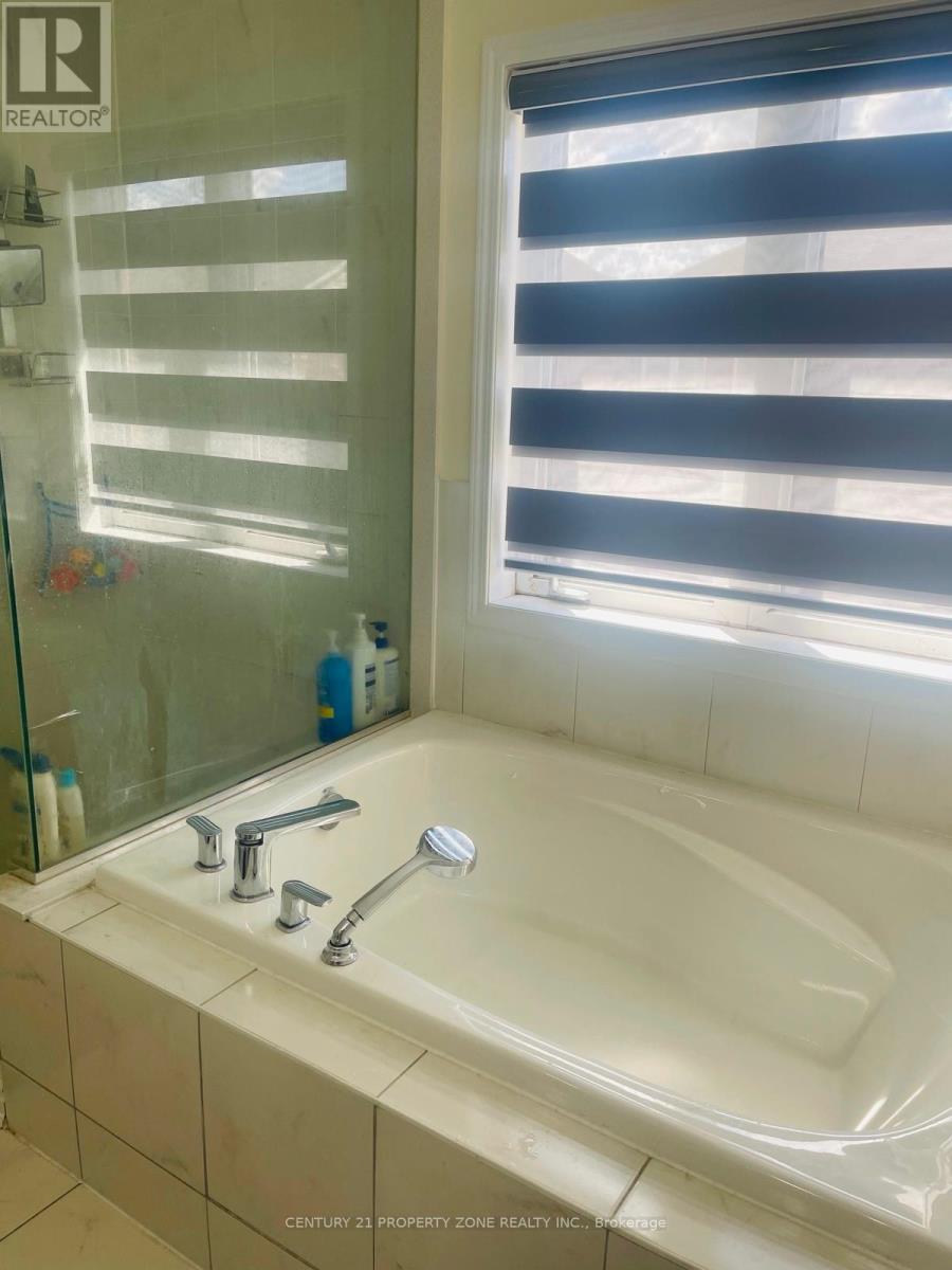 Bsmt - 26 Feeder Street, Brampton (Northwest Brampton), Ontario  L7A 4T7 - Photo 18 - W12829636