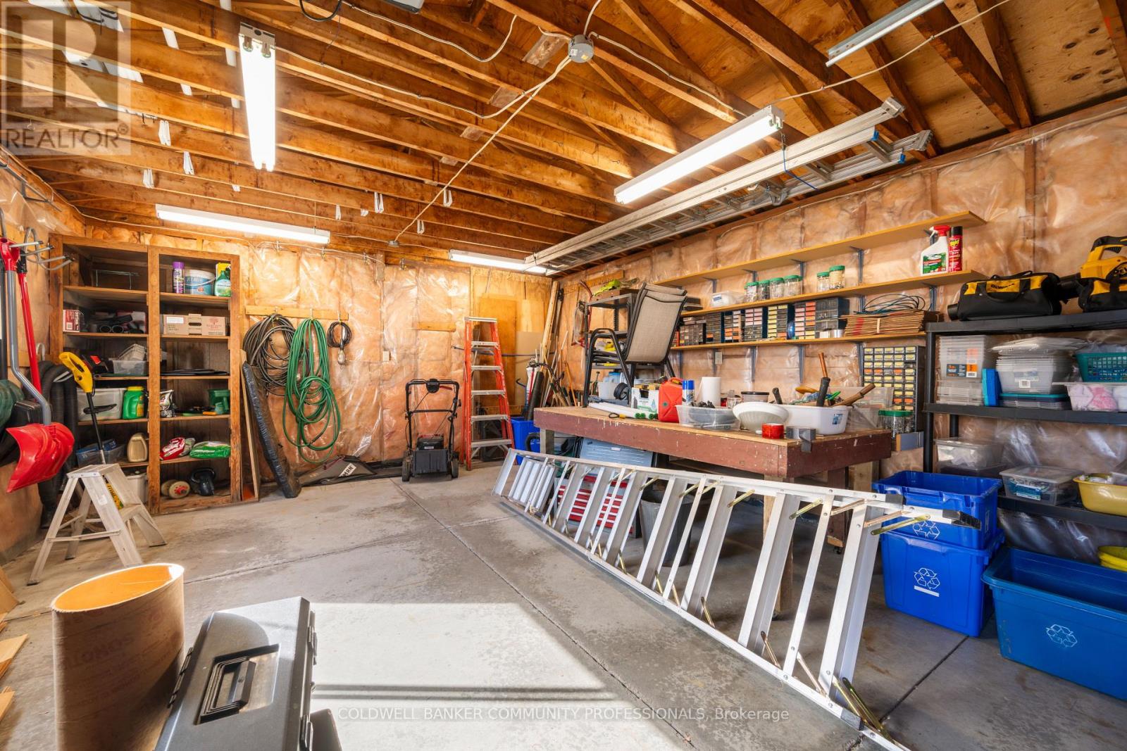 401 Mohawk Road W, Hamilton, Ontario  L9C 1W5 - Photo 36 - X12780776